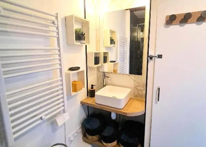 Nid Urbain - Proche Tribunal - Centre - Wifi - Tv Douai